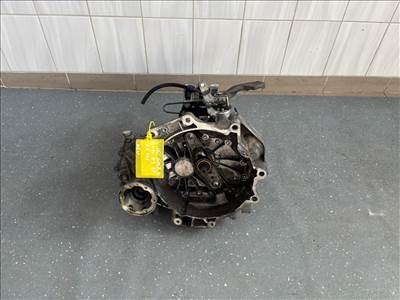 Volkswagen Golf V 1.6 FSI váltó HEU