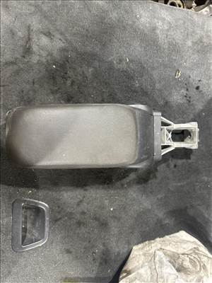 Audi A3 (8P) könyöklő  8p0864207b