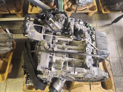 Opel Crossland X motor DV6FD vagy BHY motorkódú motor 27000 km!!!