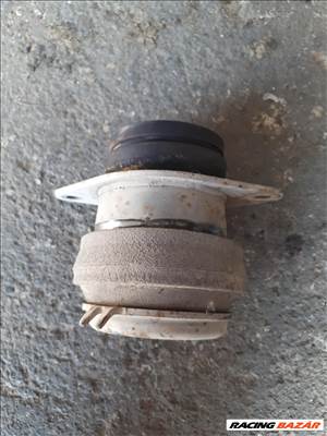 Volkswagen Passat B3 1.8 RP motortartó bak  1h0199625 1h0199611