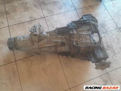 Audi Q5 (8R) 2.0 TDI - Váltó (Mechanikus)  audi-0b1301103g