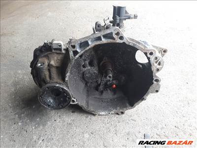 Volkswagen Passat B3 1.8 benzines váltó 1 AYH 07011 váltókód