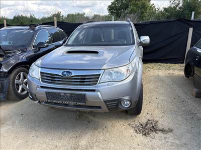 Subaru Forester (SH) bontott alkatrészei