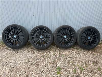 BMW Style 403 M sport alufelni szett  5x120 F30 F31 F32 F33 F34 F36  78458827845883