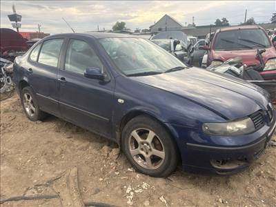 Seat Toledo II bontott alkatrészei