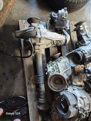 Audi q7 4L első osztómű  70416214060
