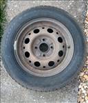 Ford Focus Mk1 gyári 14" használt lemezfelni, rajta 175/65 eldobós gumi 