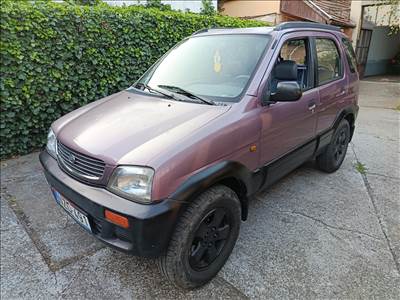 Eladó Daihatsu Terios CX (1296 cm³, 83 PS)