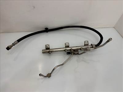 BMW E90 E91 E92 E93 318i 320i N43B20A 170le közösnyomócső, rail cső 7537319