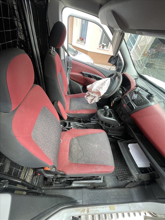 Fiat Doblo BONTÁS 2. kép