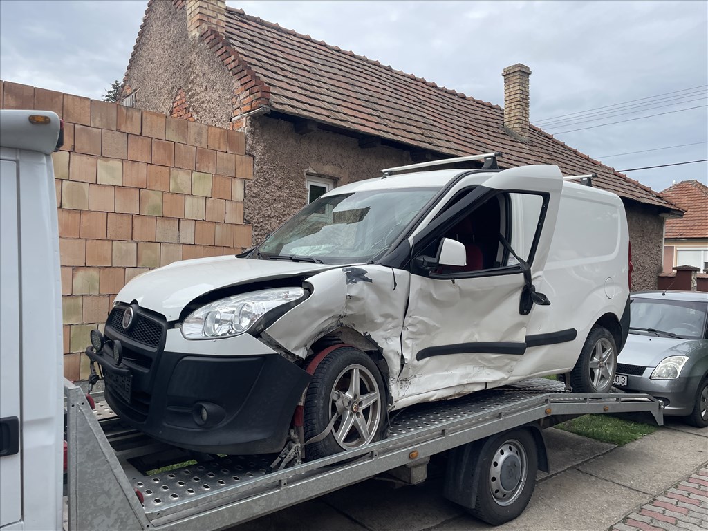 Fiat Doblo BONTÁS 7. kép