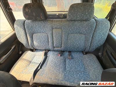 Hyundai Galloper Hátsó Fejtámla *165970*