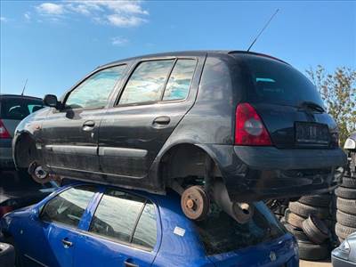 Renault Clio II Bal hátsó Dobbetét (Kerékjárati, Műanyag) *163573*