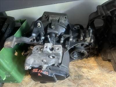 Audi A3,VW Golf VI,Skoda Octavia II, Seat Altea 1.6 cr tdi váltó 