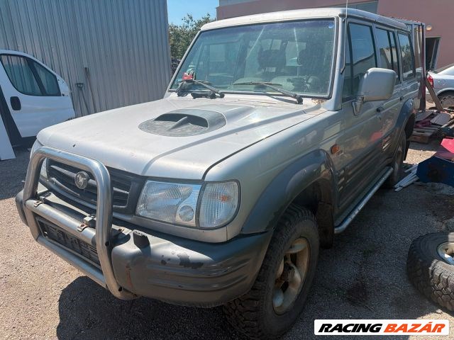 Hyundai Galloper Első Lökhárító (Részeivel) *165933* 2. kép