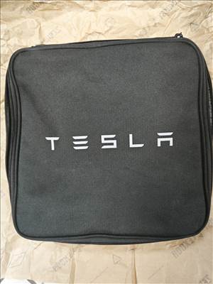 Tesla model 3 Y gyári új töltő eladó 112125400g