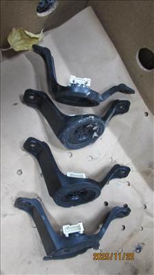 Toyota RAV4 (XA30) hangszóró (86160-42130)
