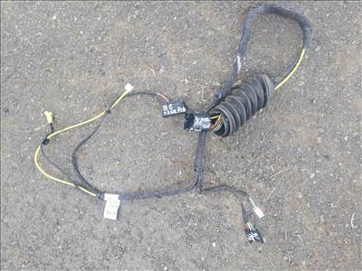 Mercedes A-osztály W168 bal első ajtóvezeték  1685404708