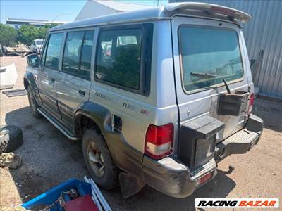 Hyundai Galloper Bal hátsó Ajtó (Részeivel) *165960*