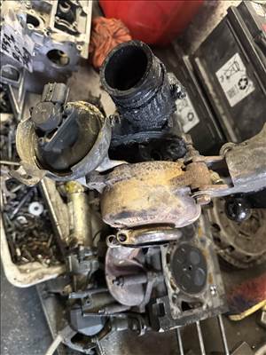 Volkswagen Transporter T4, Kia Cee'd (CD), Ford Focus Mk3, Ford C-Max Mk2 Volvo C30 1,6 tdci turbó 