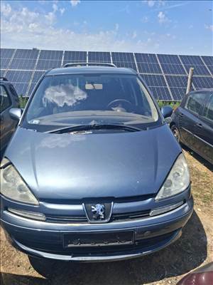 Peugeot 807 bontott alkatrészei