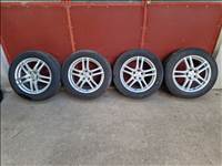  5x105 lyukosztású 17" Dezent alufelni, rajta 215/60 használt Continental téli gumi 