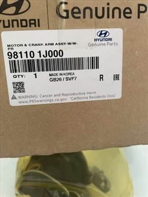 Hyundai i20 ablaktörlő motor első 981101J000