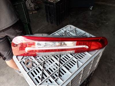 Ford C-Max 2007-2011 bal hátsó lámpa