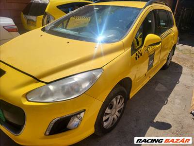 Peugeot 308 bontott alkatrészei