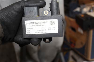 Mercedes B 200 W245 izzító elektronika (A6409004200)