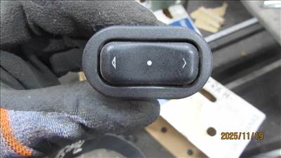 Opel Astra H ablakemelő kapcsoló 