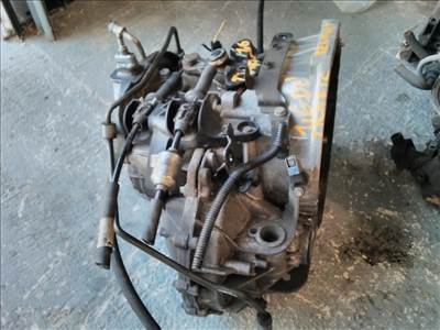 Renault Trafic PF6050 1,6DCI BONTOTT VÁLTÓ