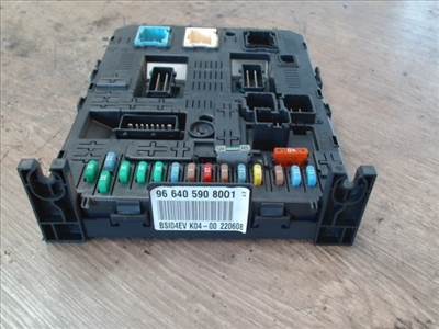 FIAT Scudo 2007.01.01-2016.04.30 Biztosítéktábla BCM BSI BSM SAM GEM modul Utastér