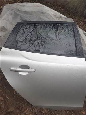 Volvo V40 ajtó 2013-2018