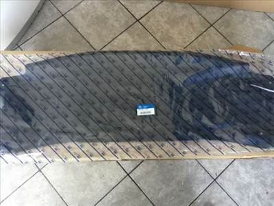 Hyundai Matrix motorháztető szigetelés 8112517000