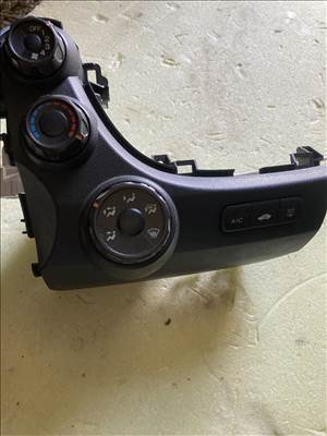 Honda Jazz (GE) klímavezérlő panel(2009-13)