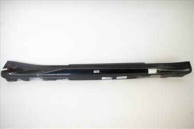 BMW M2 Coupe (F87) bal oldali küszöbspoiler panel