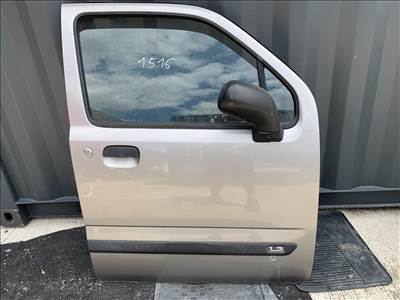 WagonR/Agila jobb első ajtó