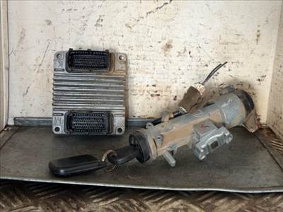 Daewoo Kalos 1.4 Motorvezérlő *162313* 12220789 530825