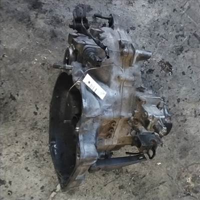 SUZUKI Baleno 1998.09.01-2002.12.31 Sebességváltó. benzines manuális