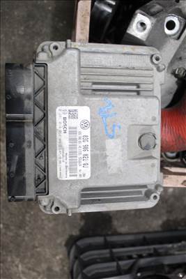 Volkswagen Golf V 1.9 TDI motorvezérlő (03G906021QJ, BLS)