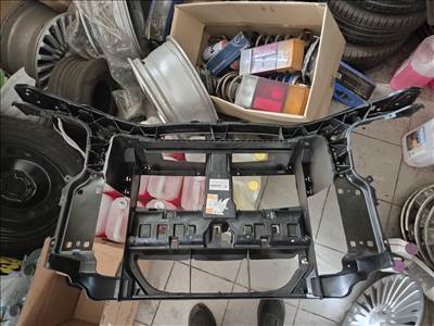 BMW X1 E84 homlokfal  51642990176