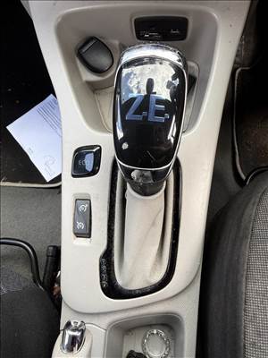 Renault Zoe váltókulissza 