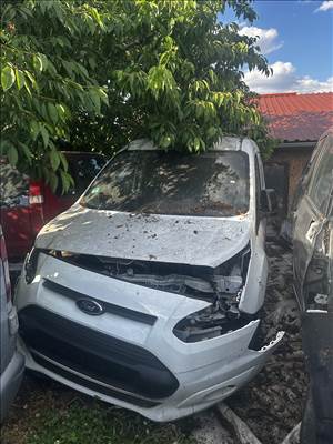 Ford Transit Connect Mk2 bontott alkatrészei vagy egyben bontásra eladó