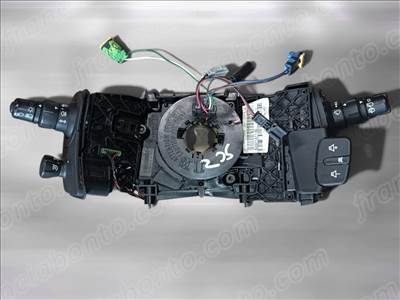 Renault Scénic II Kormánykapcsoló  8200127740 618500093