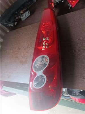 Ford Fiesta Mk5 5 ajtós Jobb hátsó lámpa
