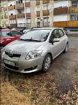 Eladó Toyota Auris 1.4 VTT-i,2. tulajtól vettem,honi, garázsban tartott,céges autó miatt eladó