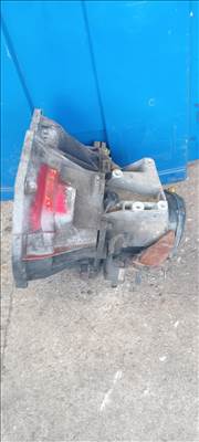 Ford Fiesta Mk6 1.4 váltó  8a6r7002fb