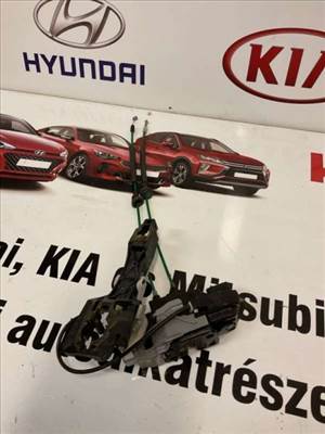 Hyundai i30 FD jobb hátsó zár 814202L000-BON