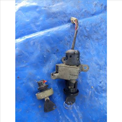 Yamaha Why 50 MBK Flipper 50 2000 gyújtáskapcsoló zárszett Zündschloß Schloßsatz ignition lock